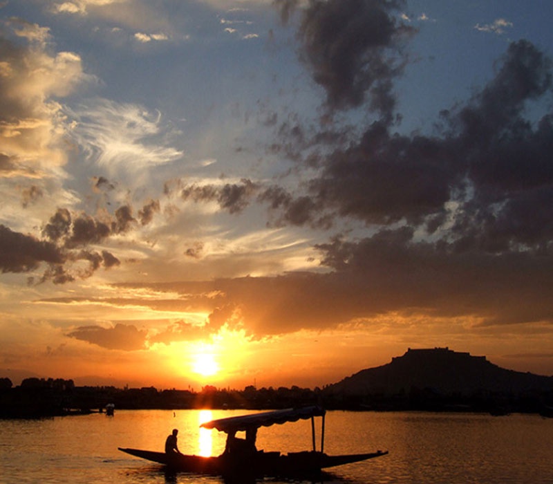 kashmir honeymoon package