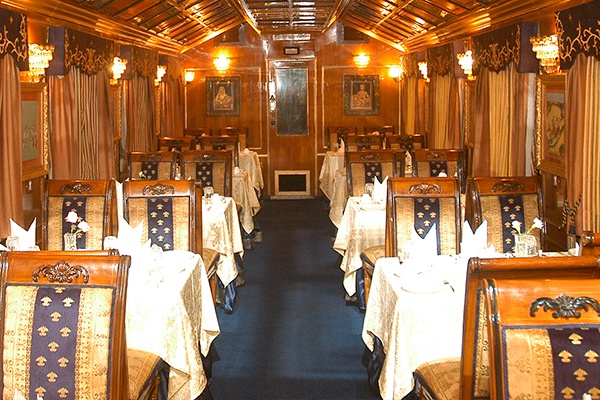 Palace on Wheels